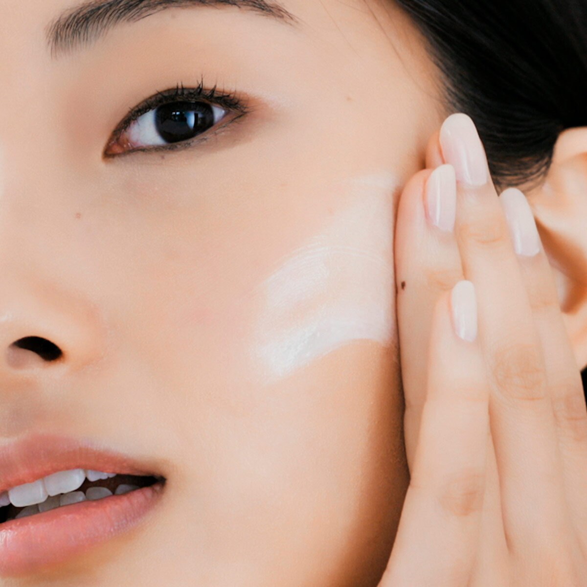 DRINK UP&trade; INTENSIVE OVERNIGHT HYDRATING MASK WITH AVOCADO & GLACIER WATER 75ML